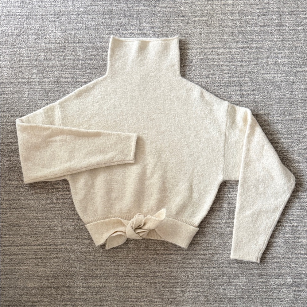 Aritzia Wilfred Lorin Sweater
